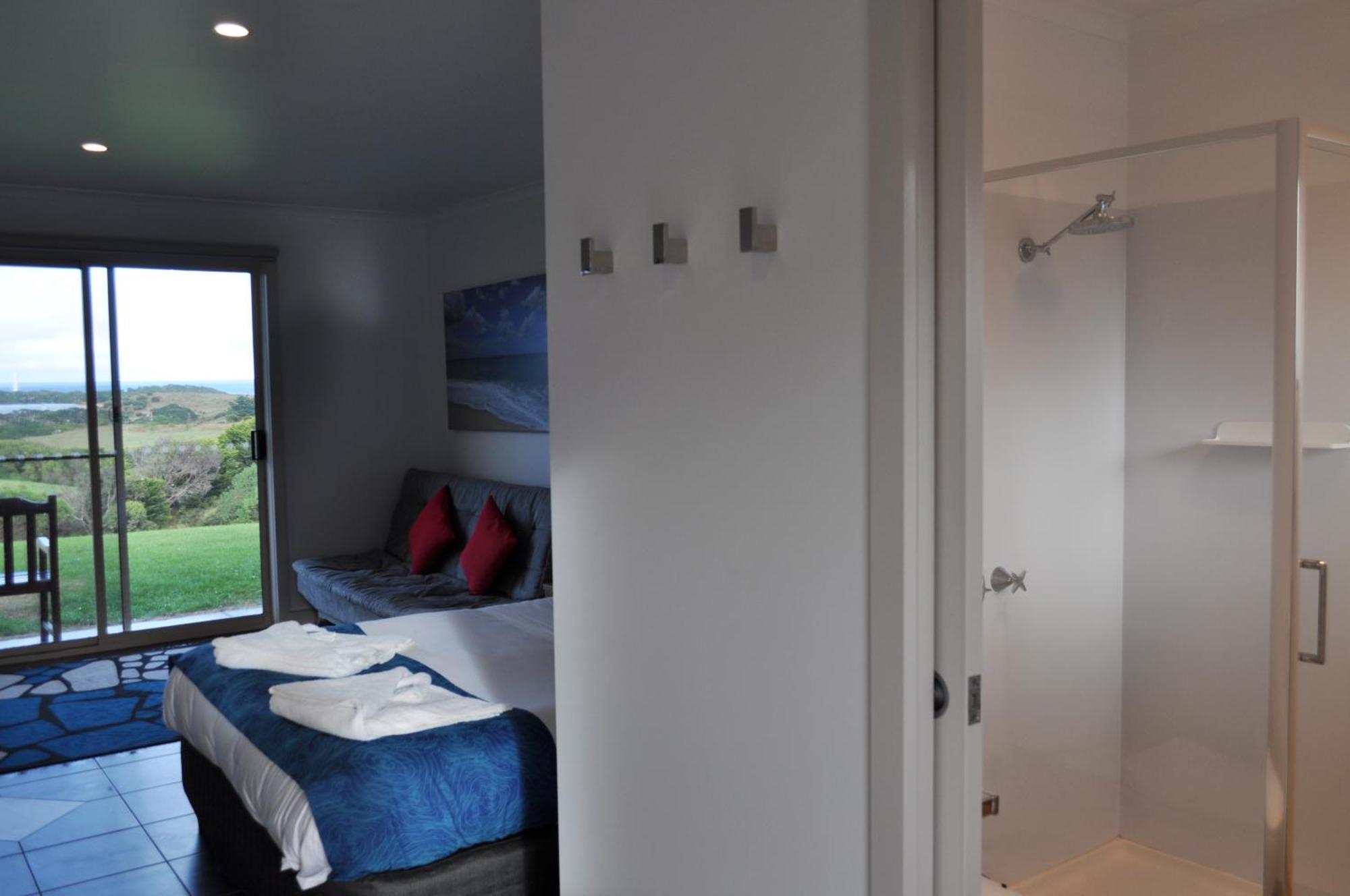 Island Breeze Motel Currie Exteriör bild